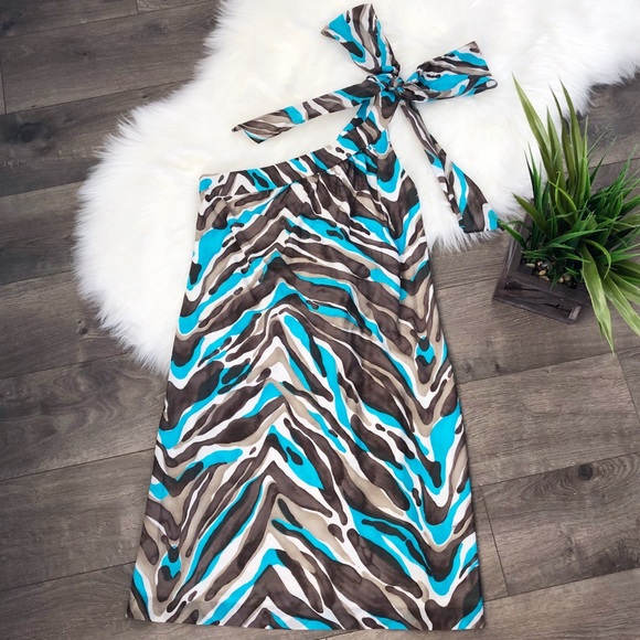 Trina Turk Dresses & Skirts - Trina Turk One Shoulder Shift Dress